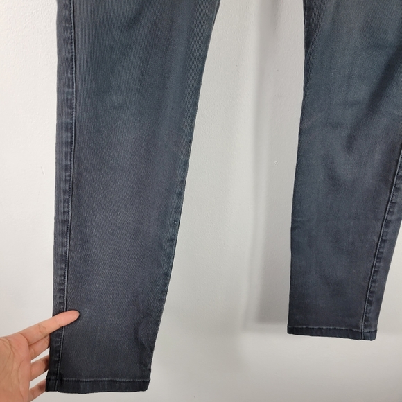 Cabi Quest High Waist Micro Ribbed Flap Pocket Skinny Pants - Picture 4 of 10